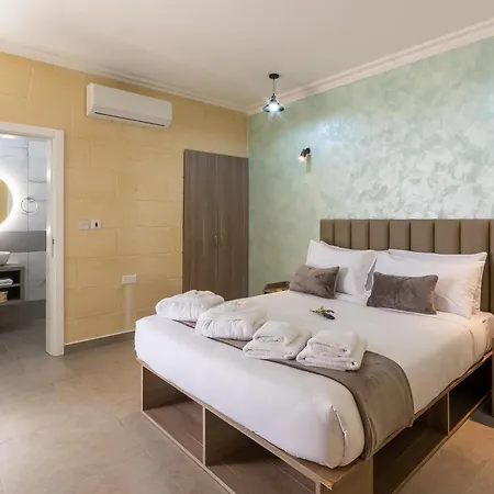 Hotel Ta'battista With Pool - Gozo