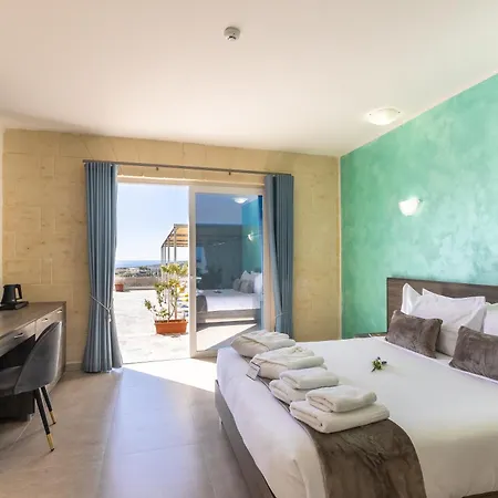 Ta'battista With Pool - Gozo *