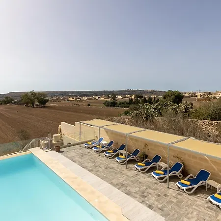 Hotel Ta'battista With Pool - Gozo