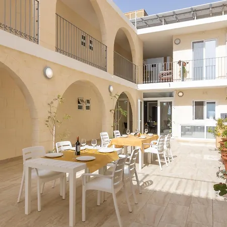 Ta'battista With Pool - Gozo Hotel Xewkija
