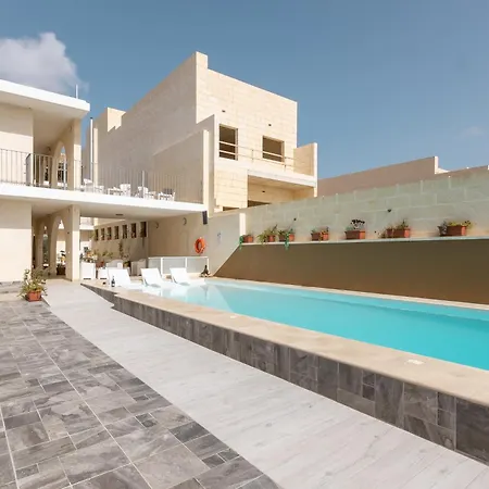 Hotel Ta'battista With Pool - Gozo Xewkija