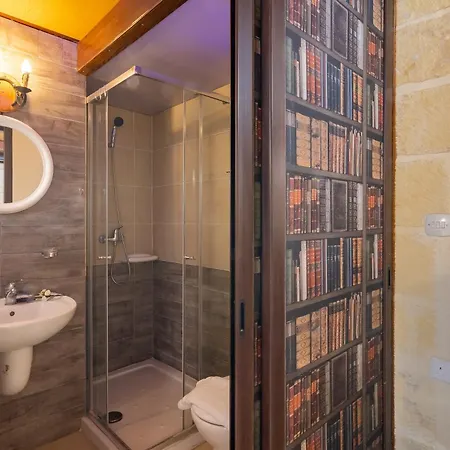 Hotel Ta'battista With Pool - Gozo