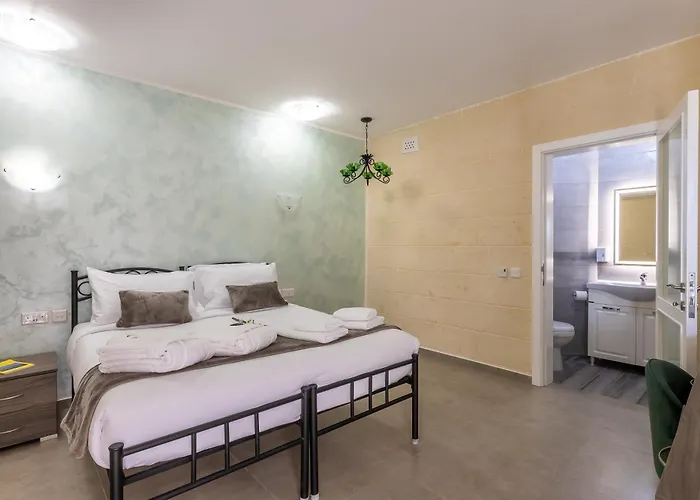 Ta'battista With Pool - Gozo Otel *