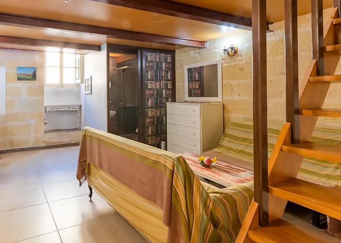 Ta'battista With Pool - Gozo Otel