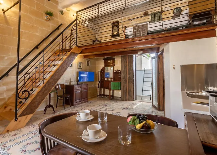 Otel Ta'battista With Pool - Gozo *