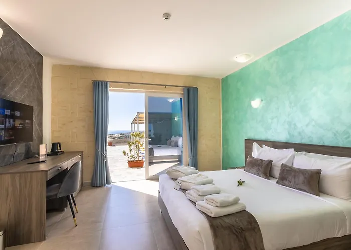 Ta'battista With Pool - Gozo *