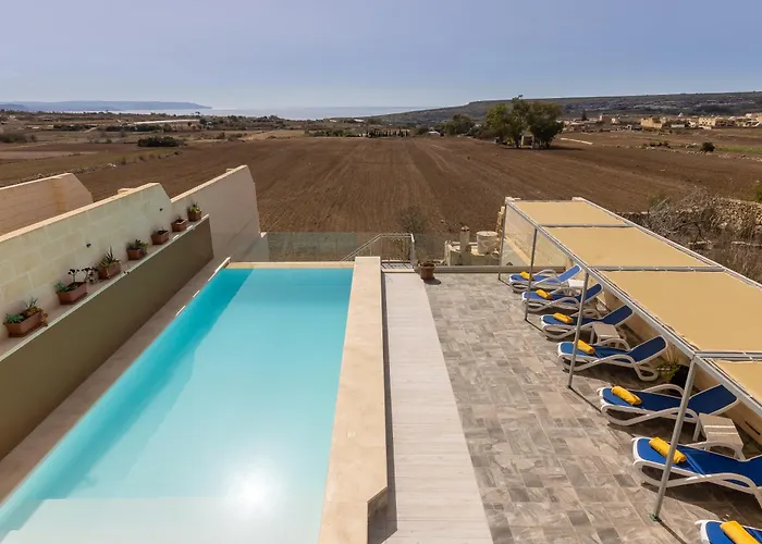 Ta'battista With Pool - Gozo