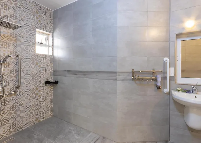 Ta'battista With Pool - Gozo Xewkija