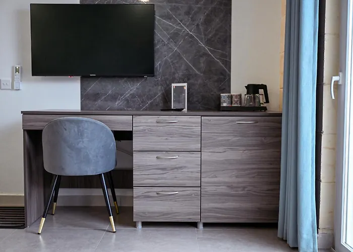 Ta' Battista With Pool - Gozo Hotel Xewkija