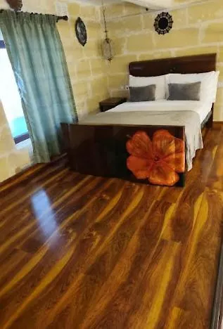 Hotel Ta' Battista With Pool - Gozo Xewkija