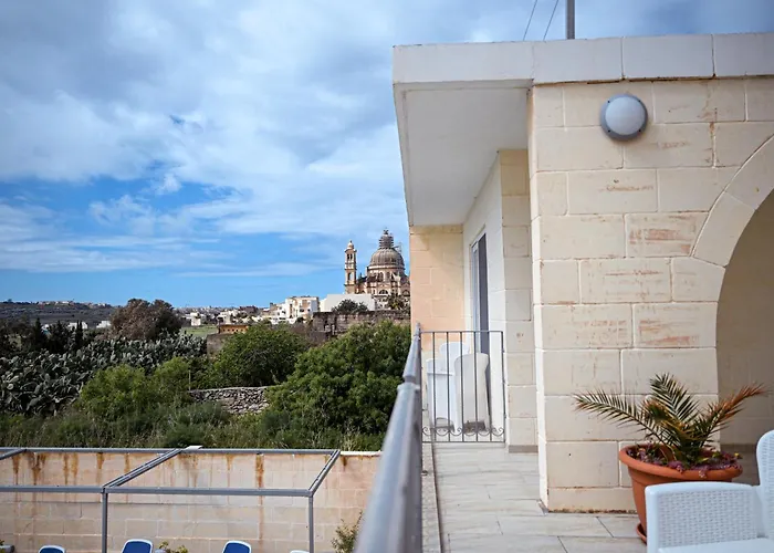 Hotel Ta' Battista With Pool - Gozo